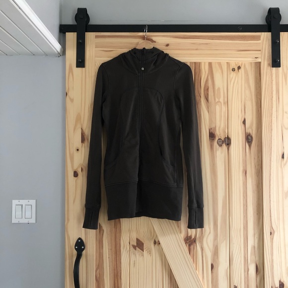 lululemon athletica Tops - 🍋 Lululemon Zip Up. Army Green. Size 6.